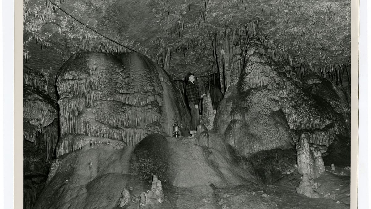 Marengo Cave, Indiana