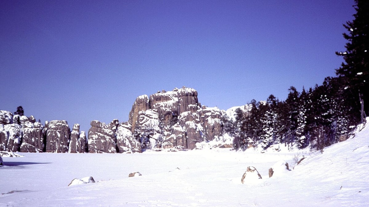 Needles Highway and Sylvan Lake, South Dakota