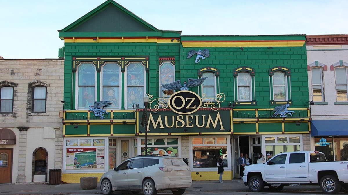 OZ Museum, Kansas