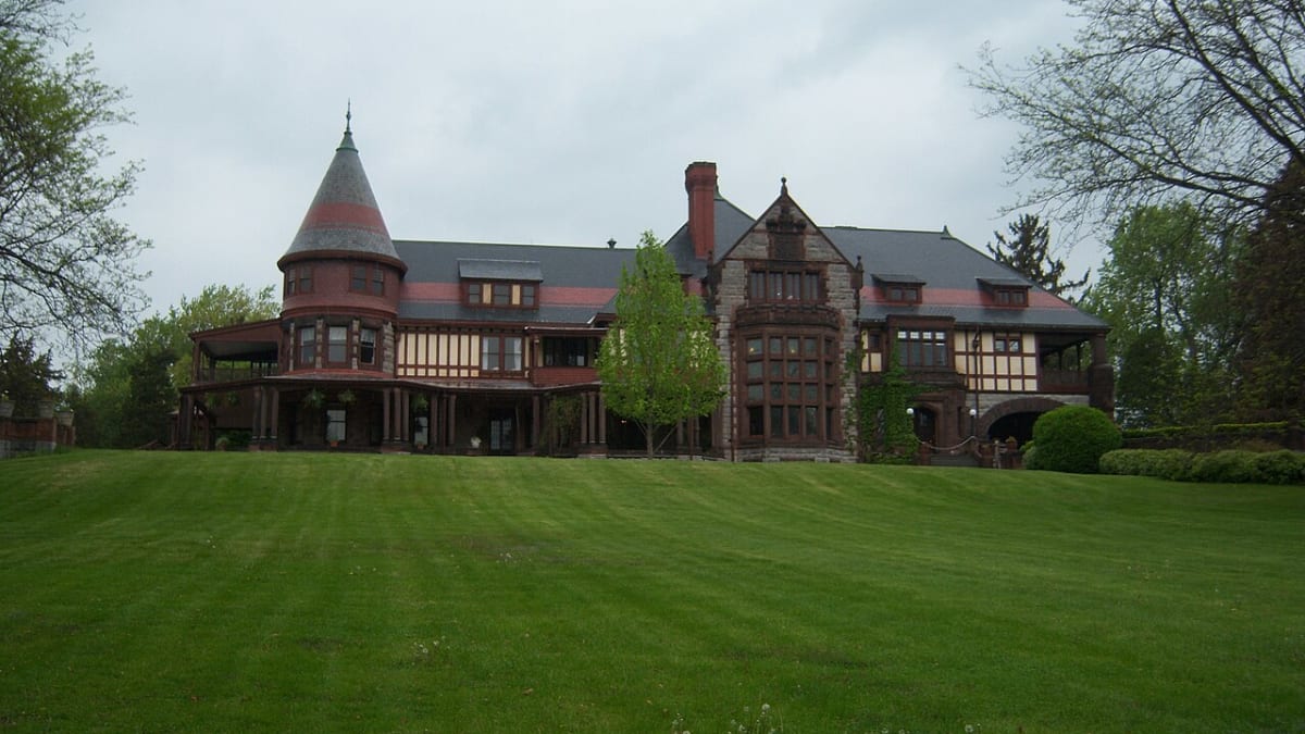 Sonnenberg Gardens and Mansion