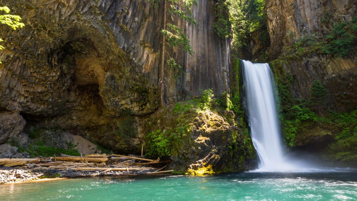 Toketee Falls, North Umpqua River