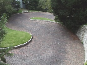 Snake Alley