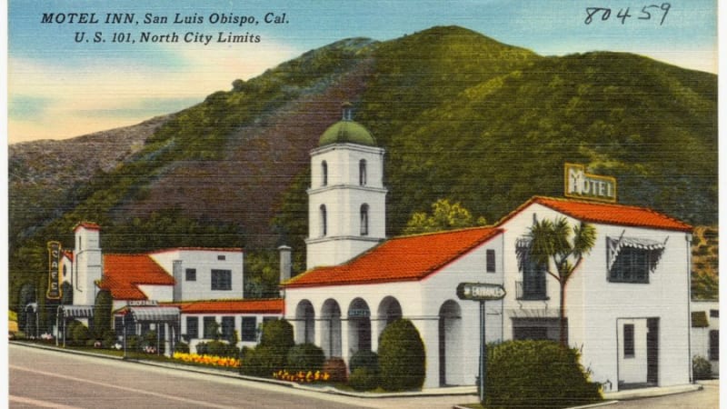 Vintage postcard of the Milestone Mo-Tel, the world’s first motel, opened 1925