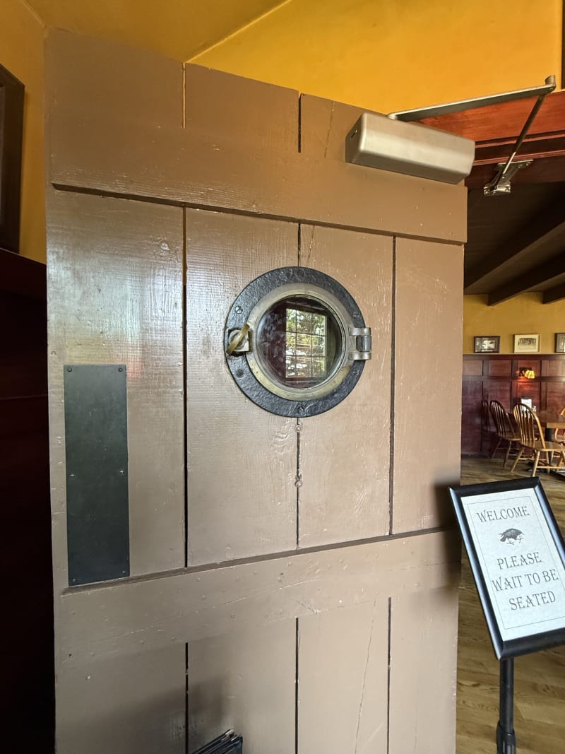 Warren House Pub