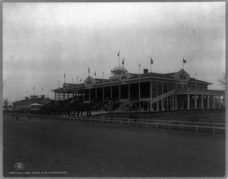 Oaklawn Racing Casino Resort, AR