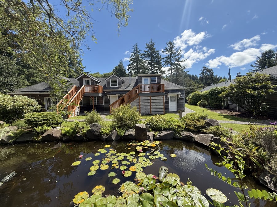 Ecola Creek Lodge in Cannon Beach, OR