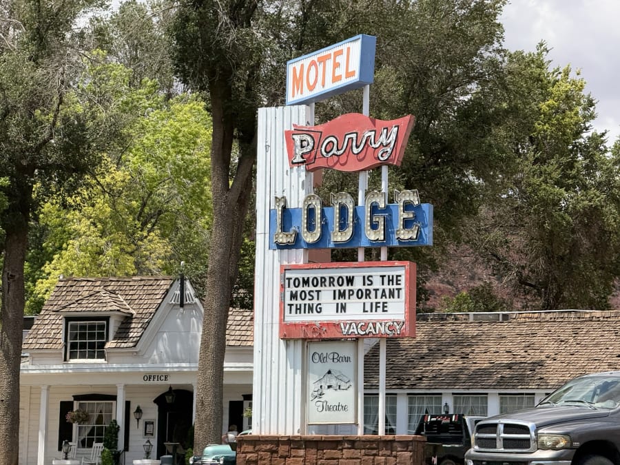Parry Lodge in Kanab, UT