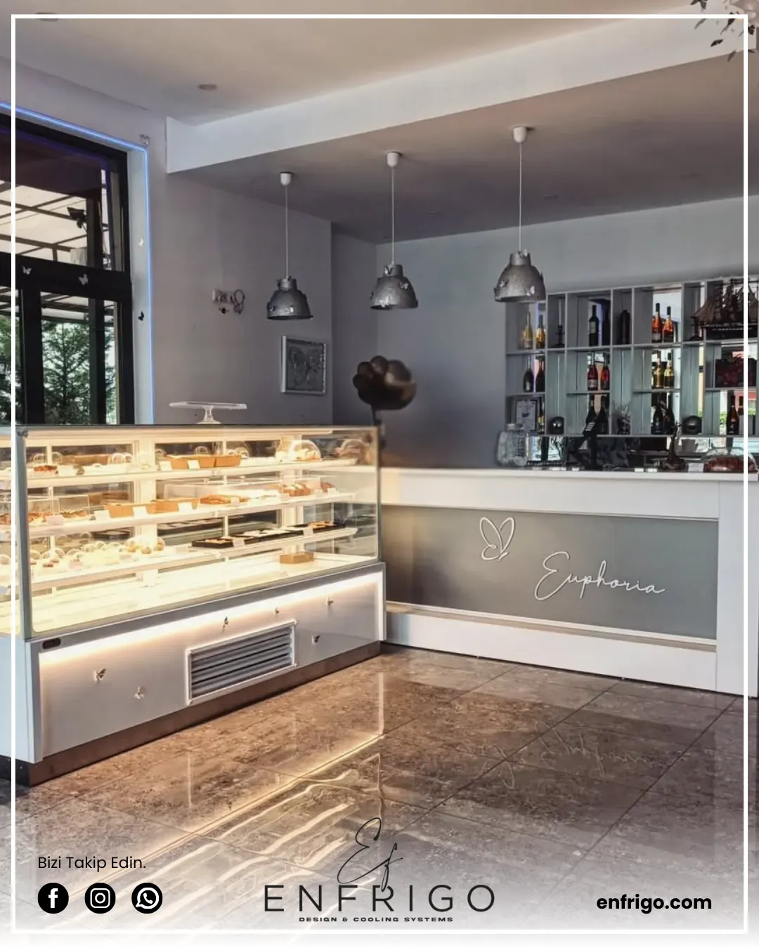 Pasta ve Tatlı Sergileme Dolabı