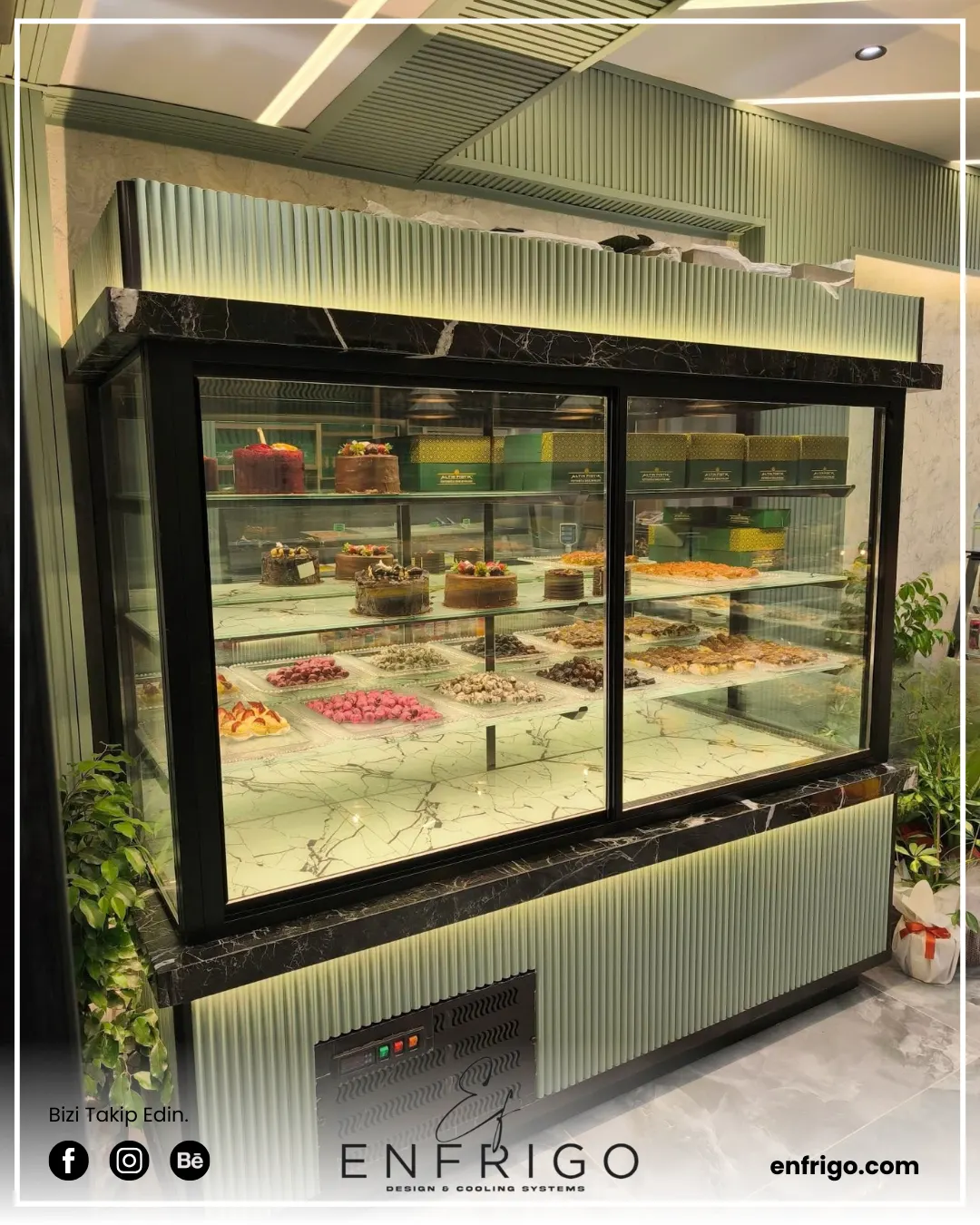 Pastane Tatlı ve Ekler Dolabı