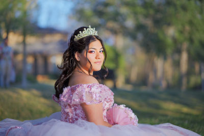 Professional photography by Studio37, capturing a beautiful moment in Pinehurst, TX.