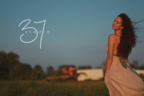 Hidden Lake - Portrait - Fallv