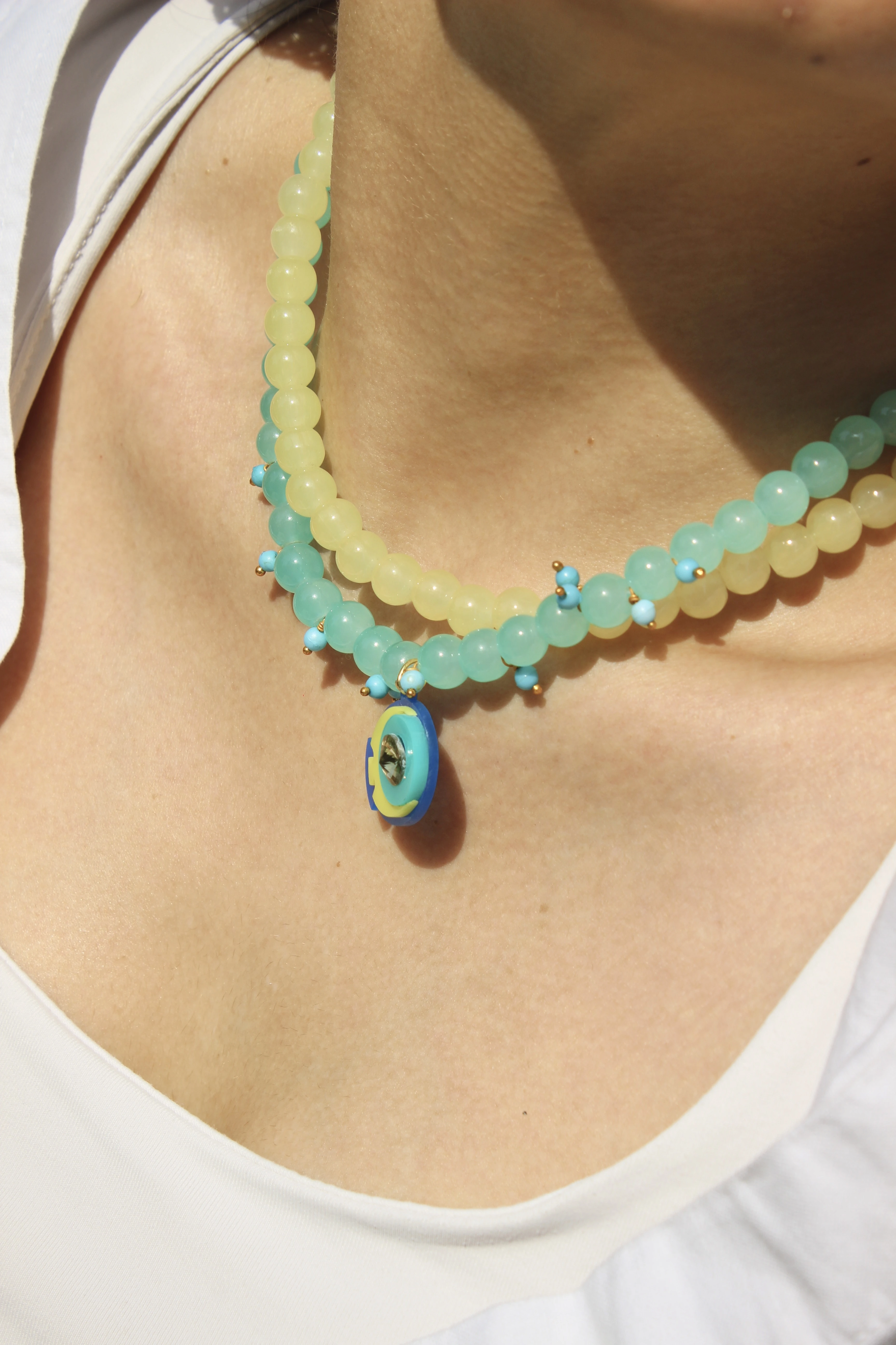 AQUA FIN NECKPIECE