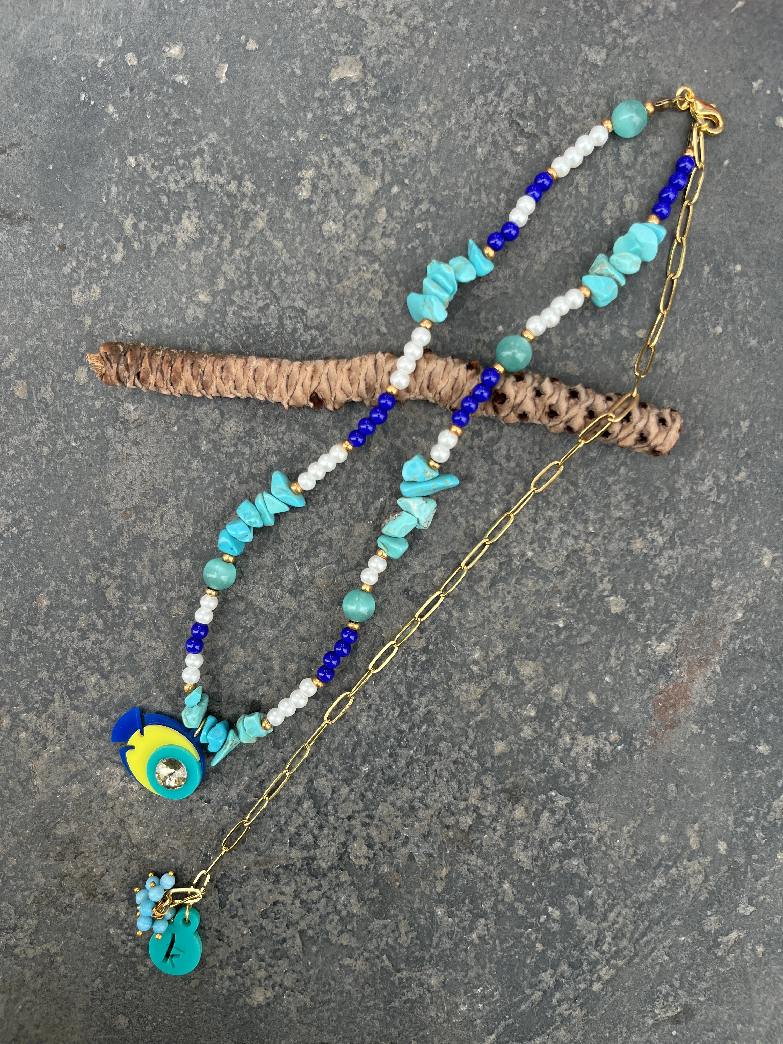 AQUA FIN NECKPIECE