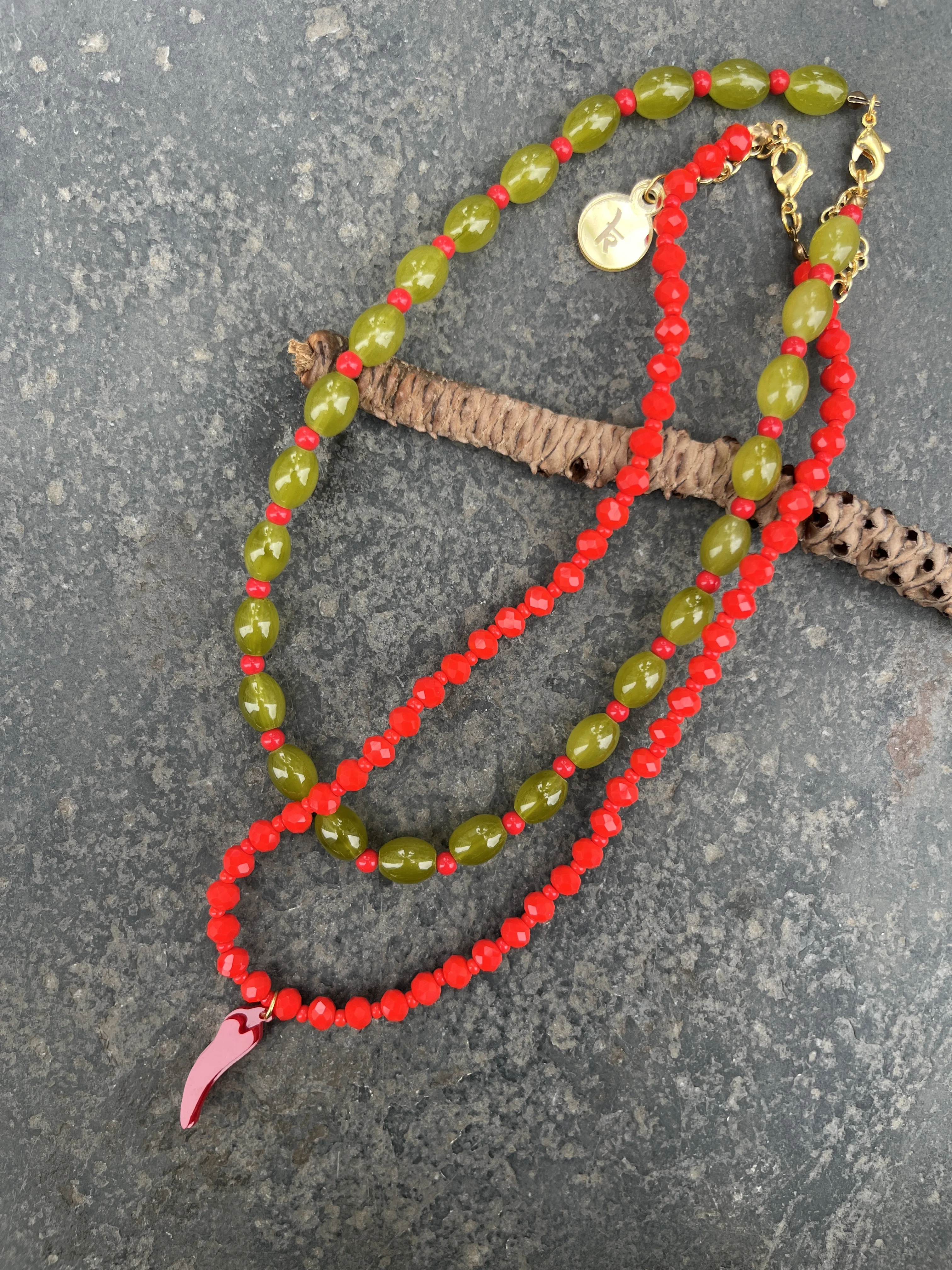 HOT & SPICY MIRCHI NECKPIECE