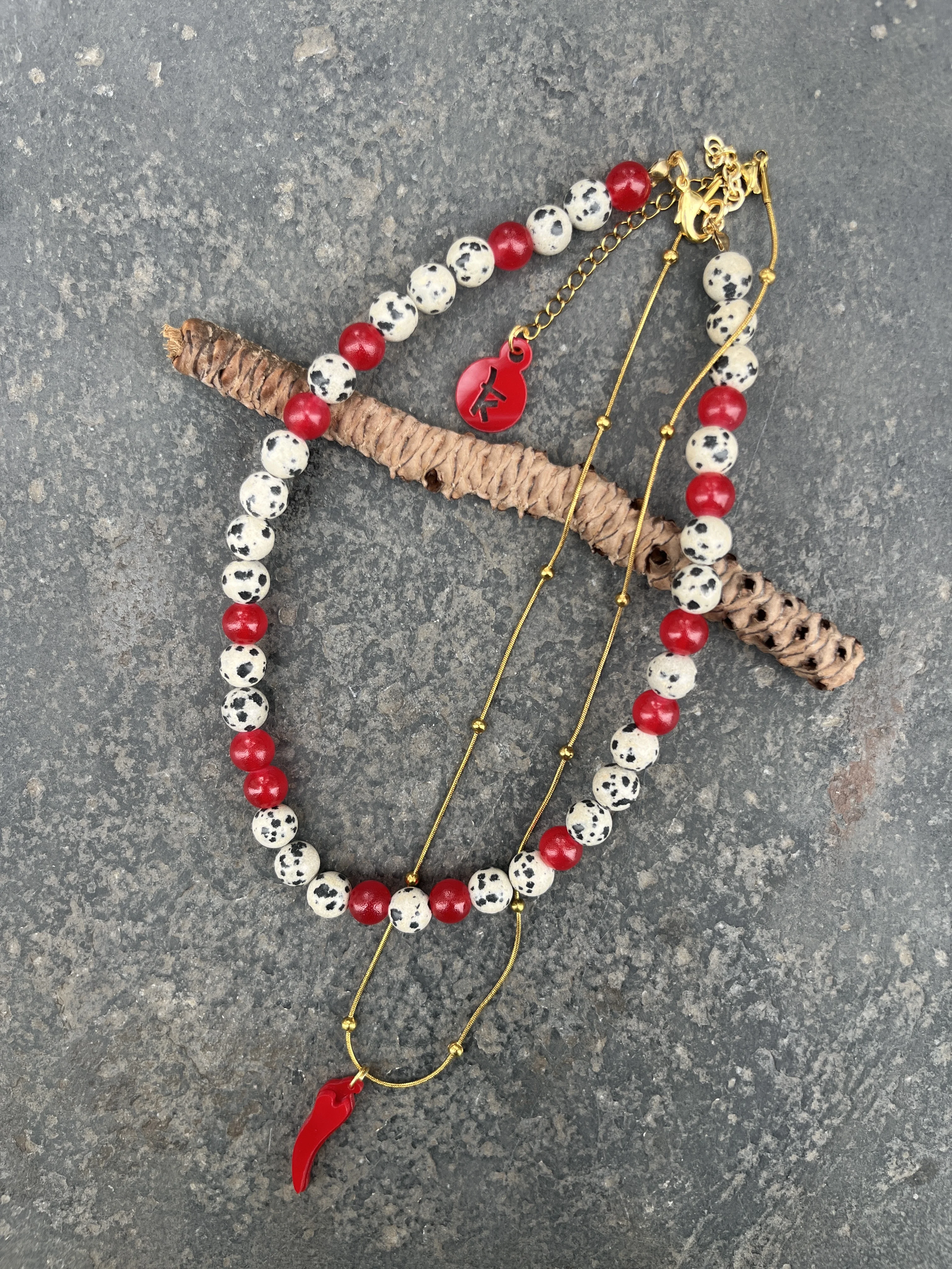 HOT & SPICY MIRCHI NECKPIECE