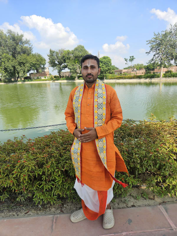 Acharya Nishant Pandey