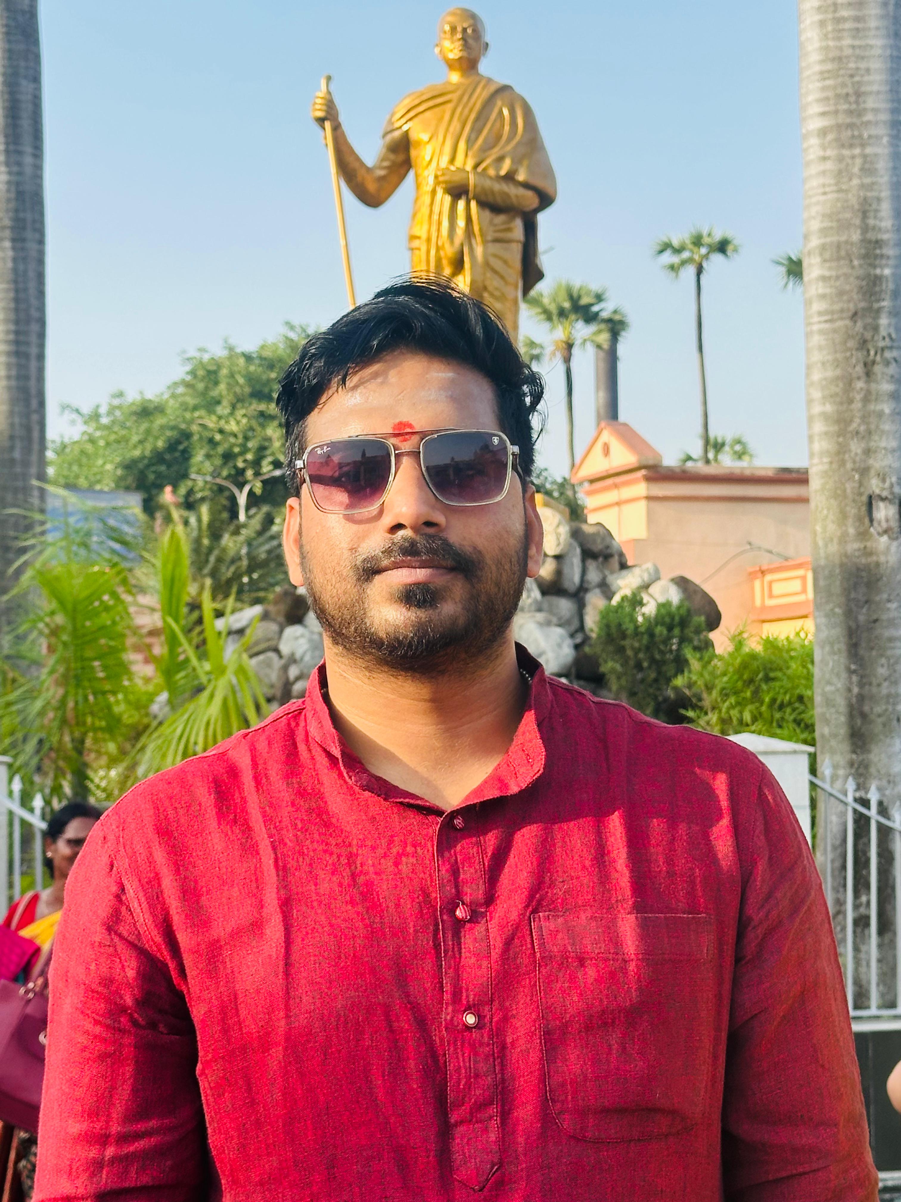 Acharya sarvesh tiwari