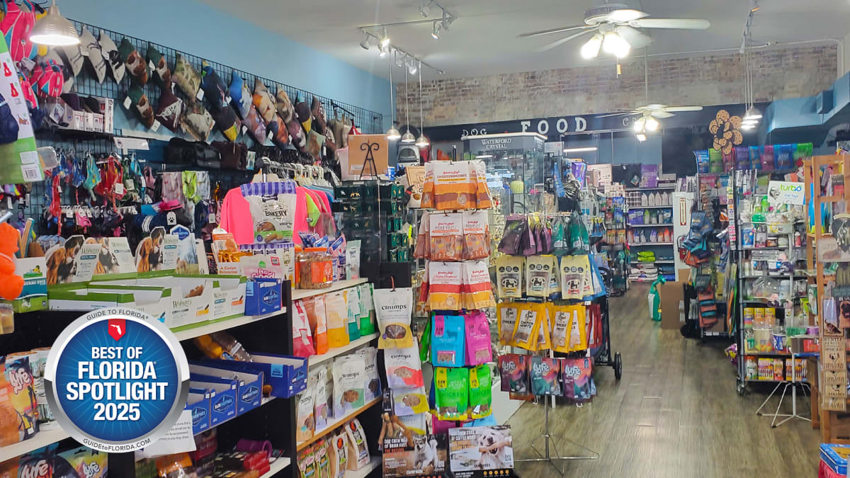 Where Pet Lovers Come to Scratch Their Itch!