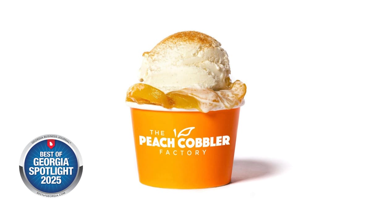 Peach Cobbler Factory Marietta Proves Southern Sweetness Still Reigns Supreme