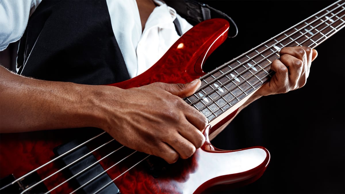 Soulful Strings & Swingin' Vibes!