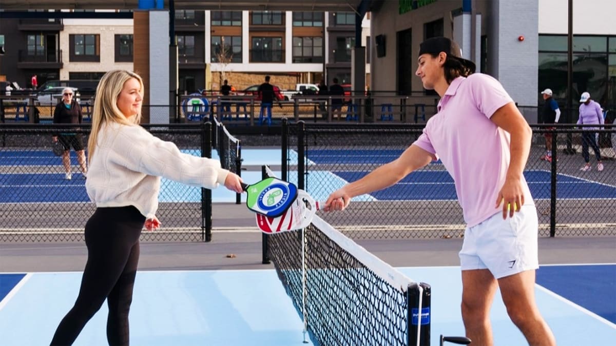 Your Weekend Starts at the Net!