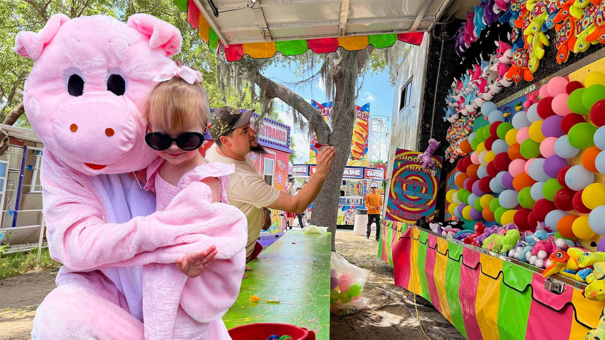 Pig Out, Clermont Style!