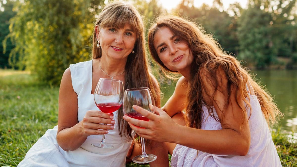 Sip, Shop, and Celebrate Mom!