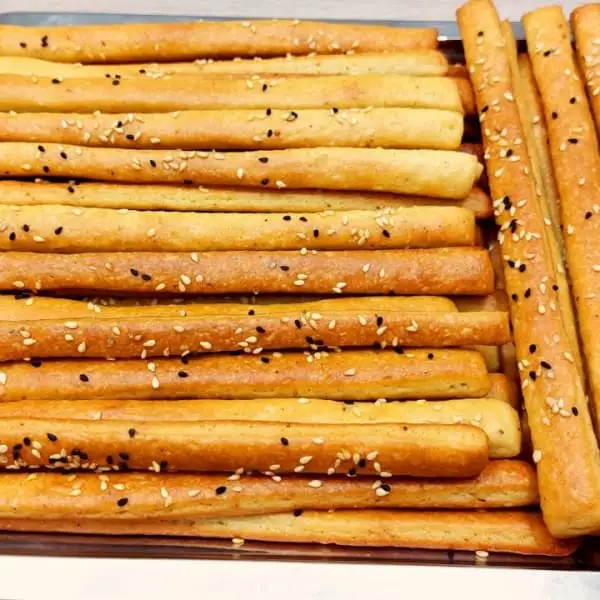 بقسماط بالسمسم