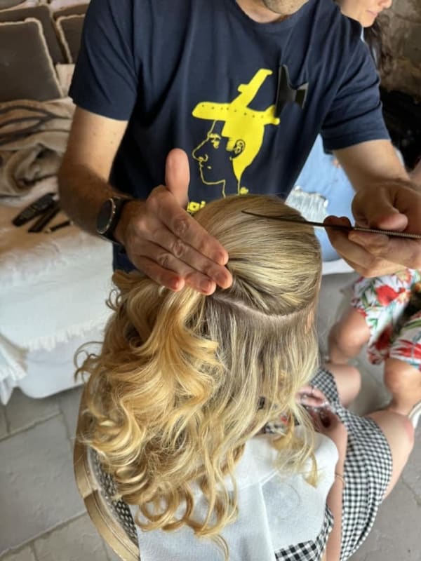 Acconciatura damigella con treccia romantica — Hairforce Firenze