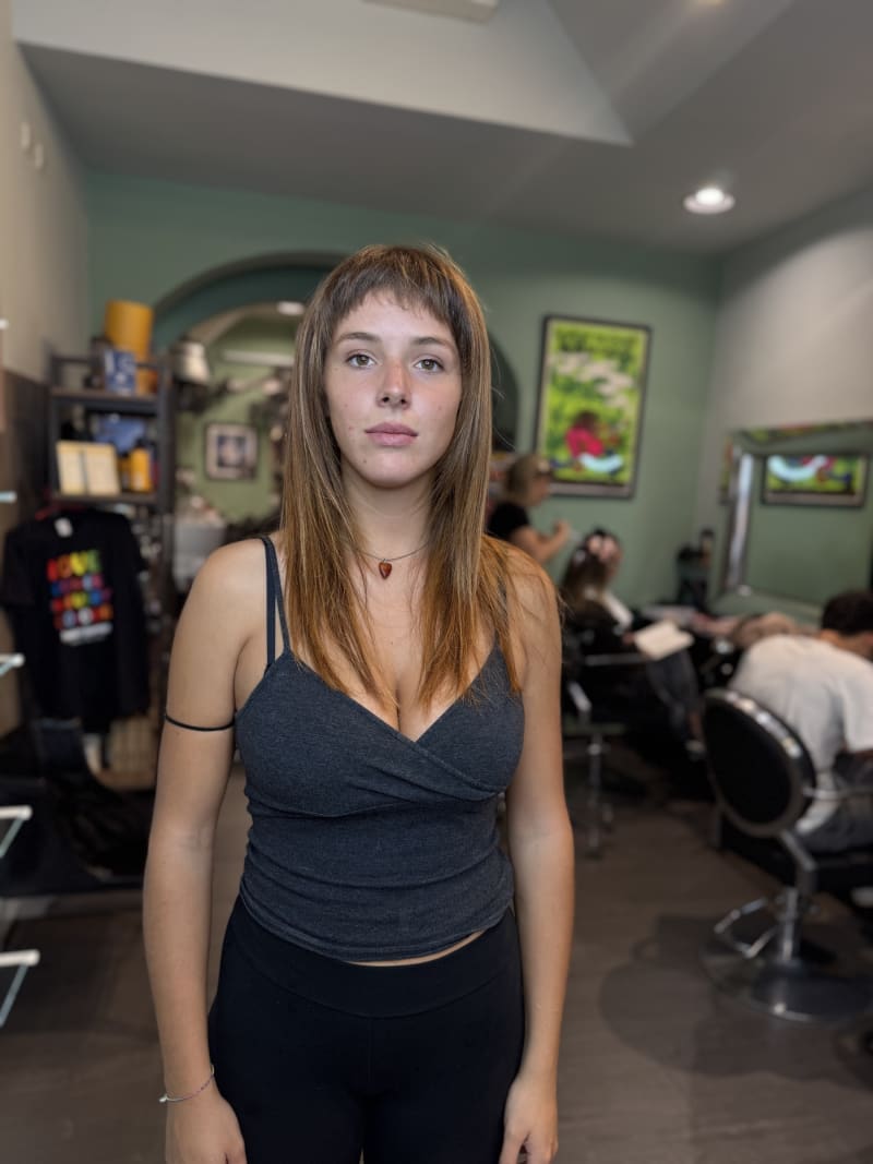 Colore balayage castano su capelli lunghi — Hairforce Firenze