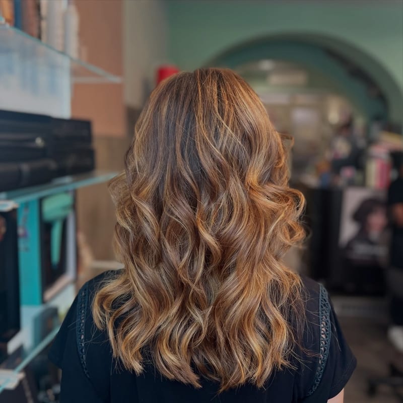 Colore ramato intenso su taglio medio — Hairforce Firenze