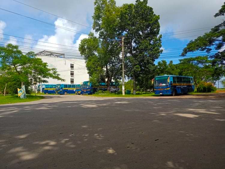 খুলনা বিশ্ববিদ্যালয় ক্যাম্পাস; ছবিঃ ইমন কাজী