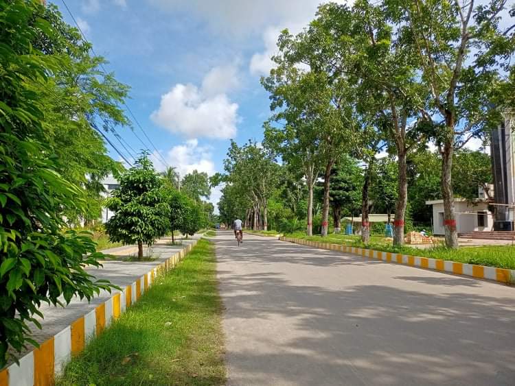খুলনা বিশ্ববিদ্যালয় ক্যাম্পাস; ছবিঃ ফারহানা লিয়া