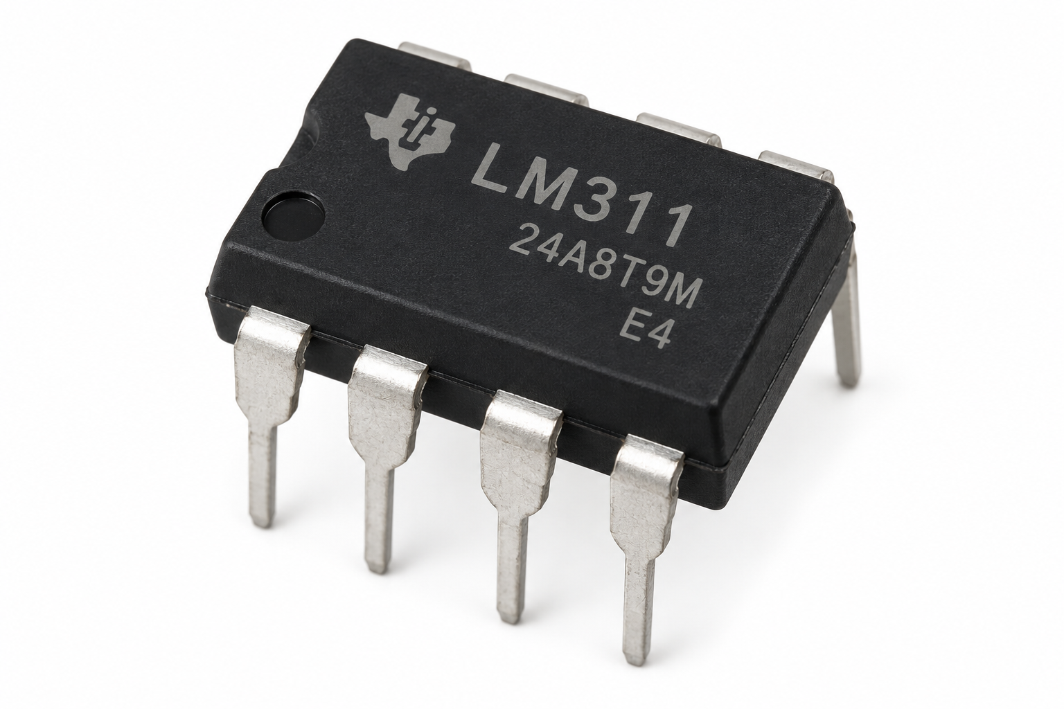 LM311 IC DIP - Image 1