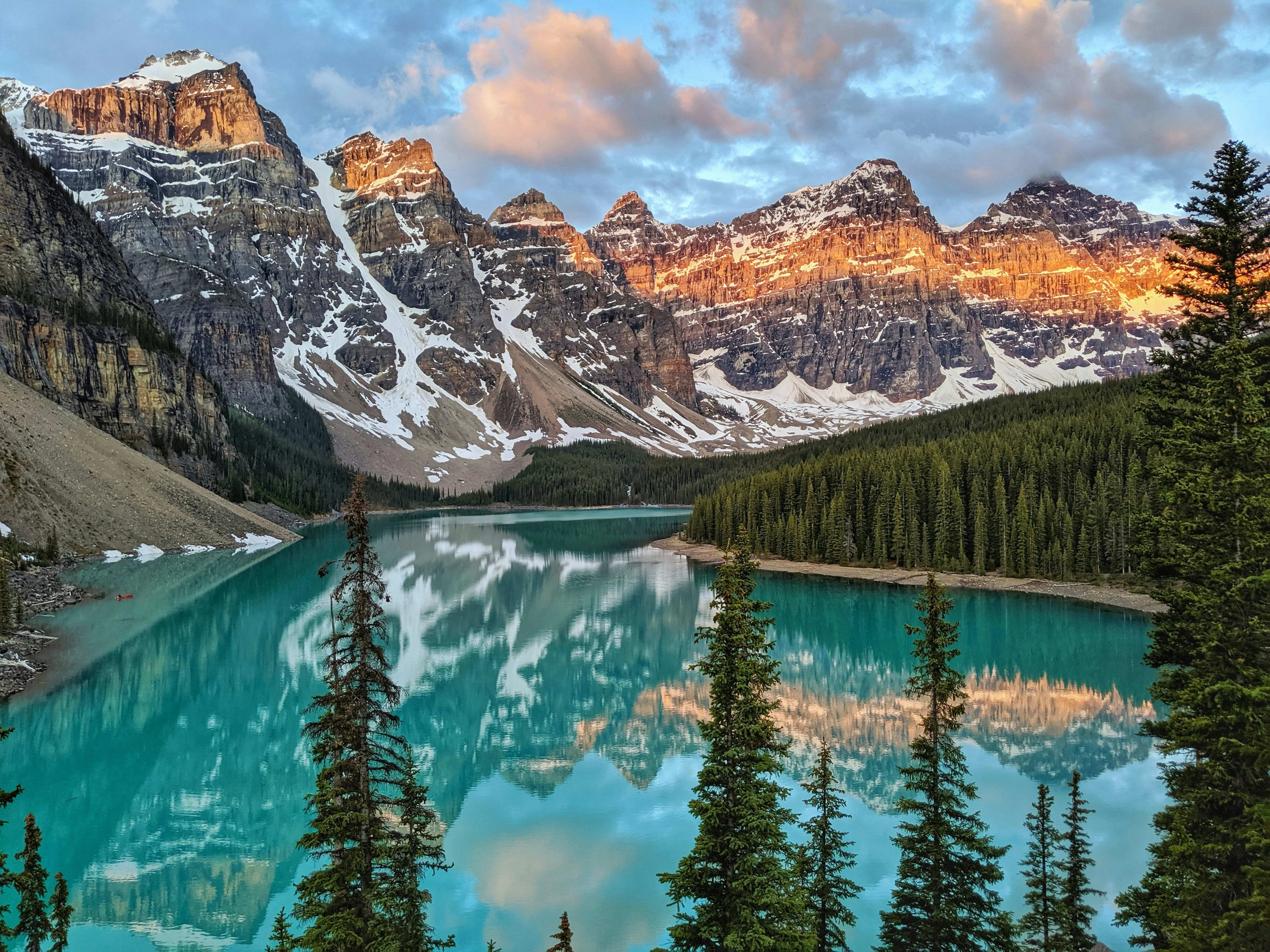 Banff, Alberta, Alberta, Canada — A1CHARTERS group charter destination