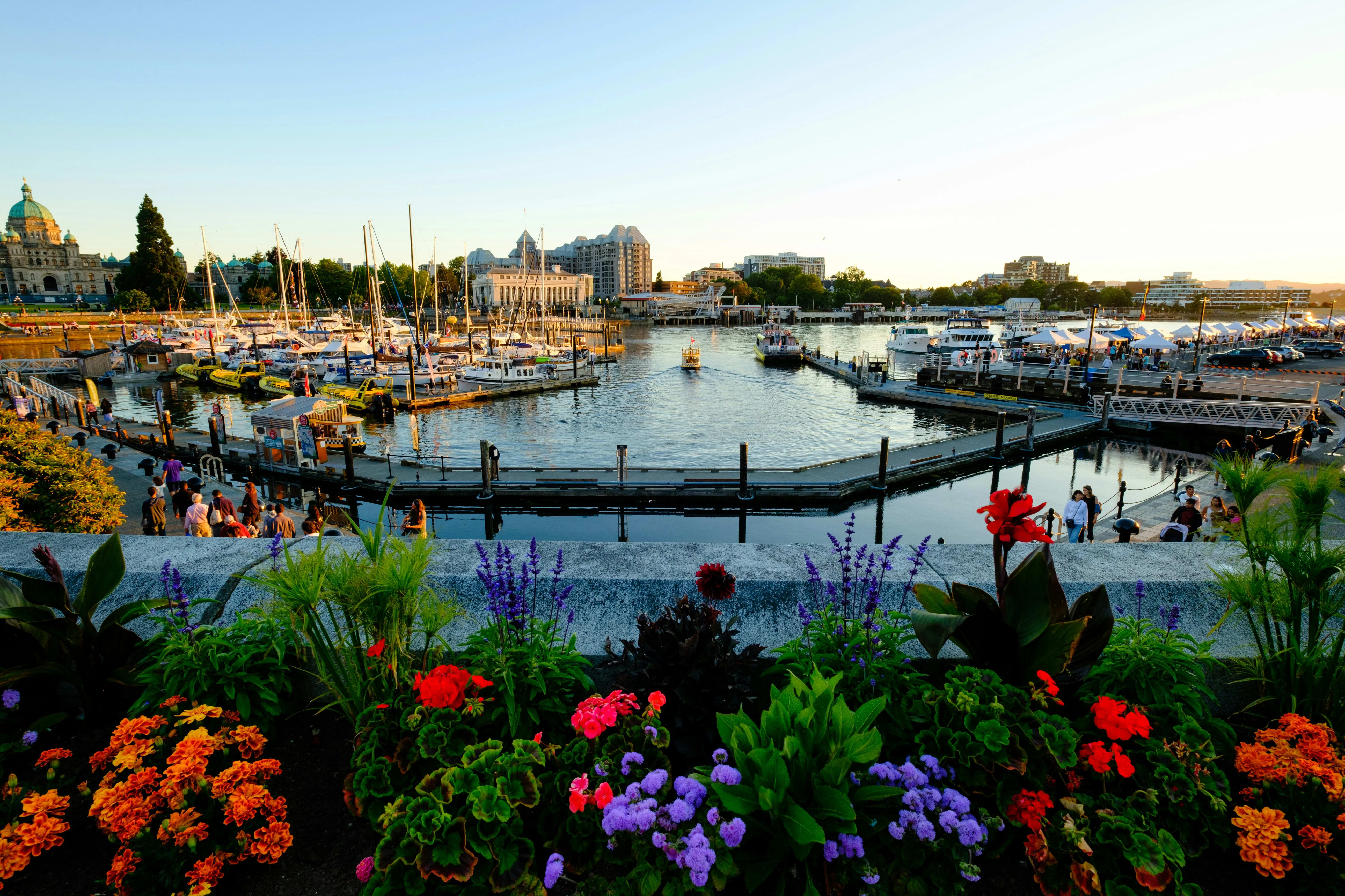 Victoria, BC, British Columbia, Canada — A1CHARTERS group charter destination
