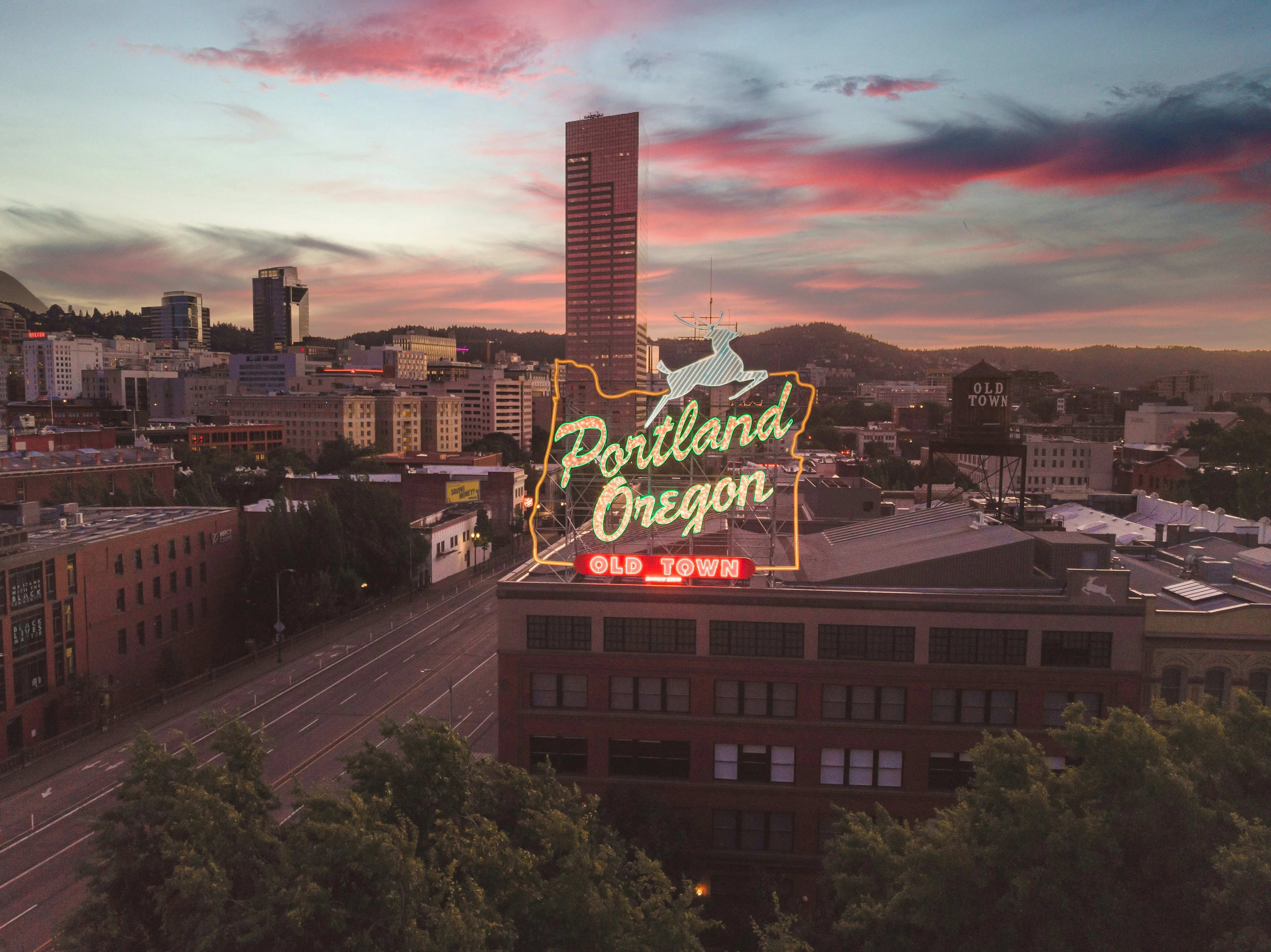 Portland, Oregon — A1CHARTERS group charter destination