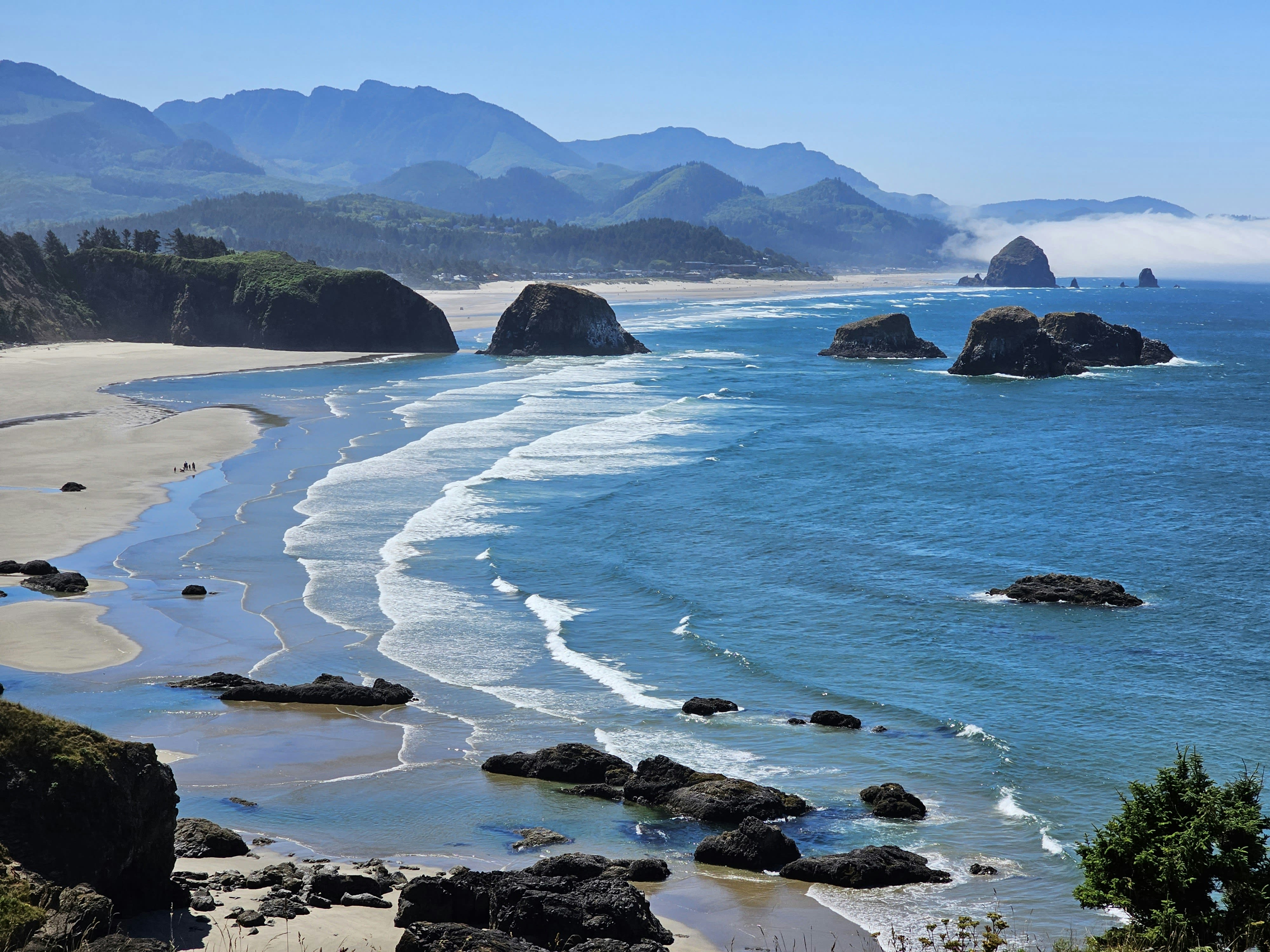 Oregon & Coast landscape — A1CHARTERS group charter destination