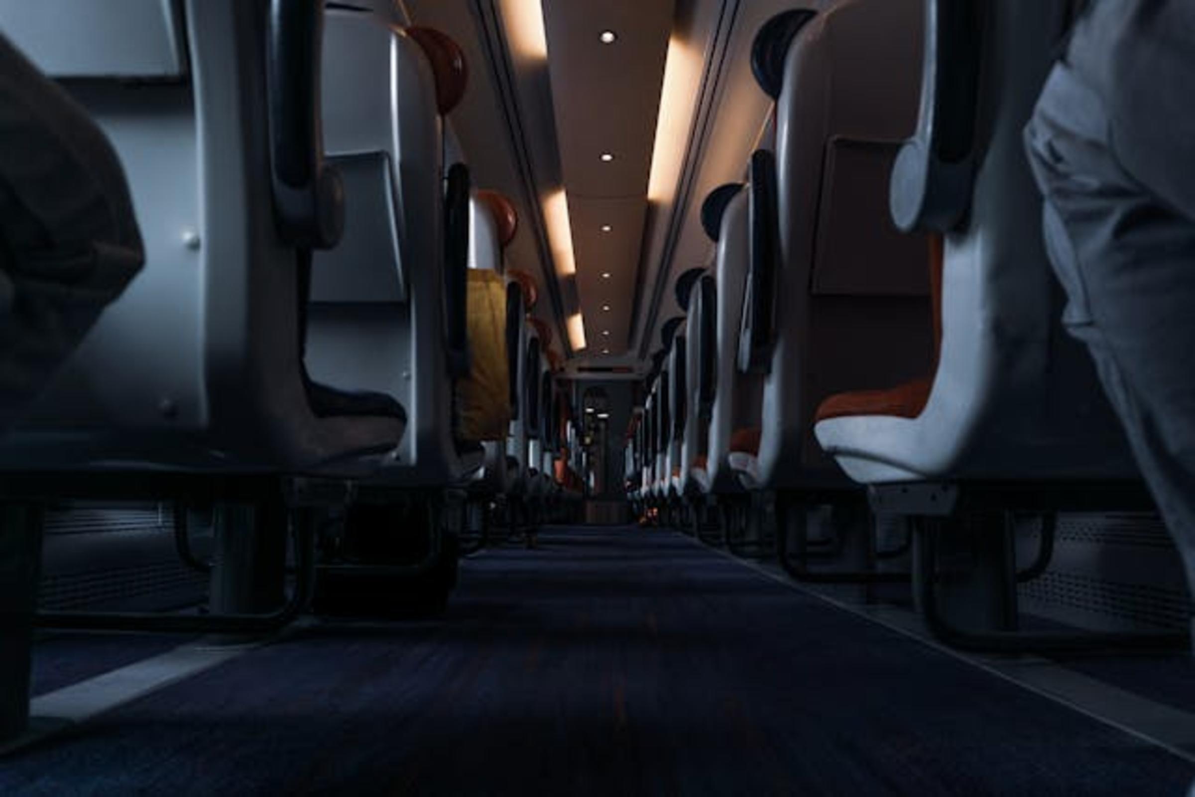 Coach Bus — image 2