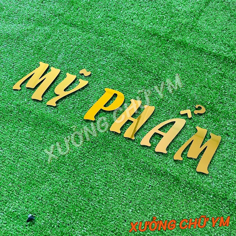 Chữ Alu Vàng Gương Cao 10cm Dày 3mm Font Flamenco Dán Tường Biển Quảng Cáo