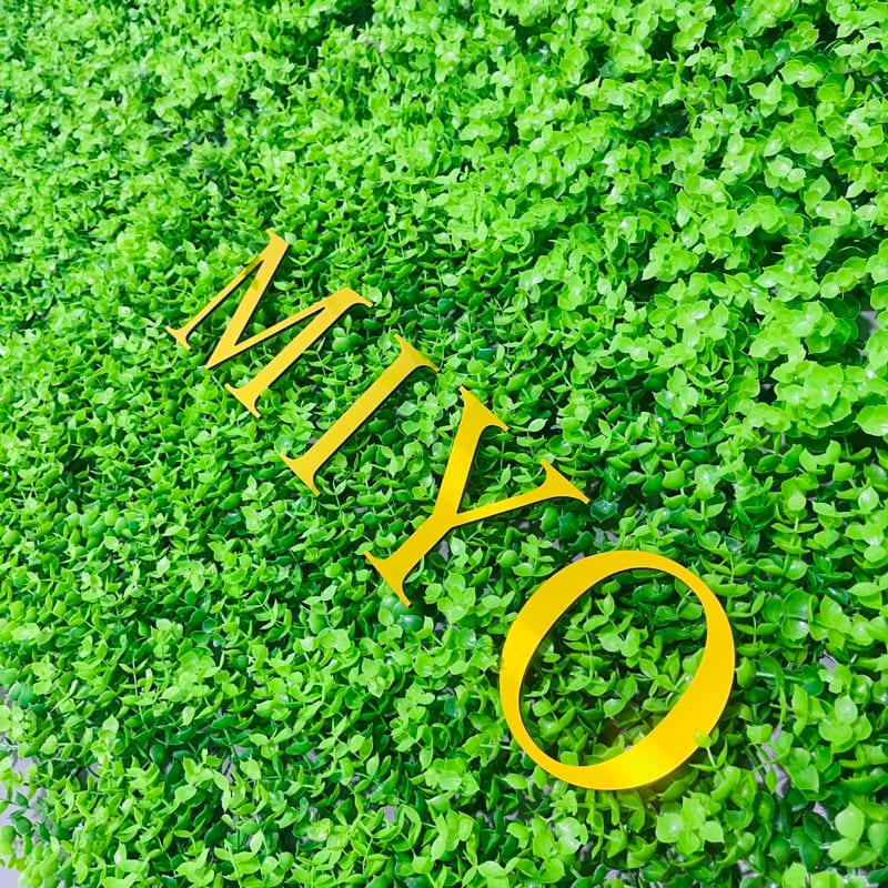 Chữ Alu Vàng Gương Cao 10cm Dày 3mm Font Time Dán Tường Biển Quảng Cáo