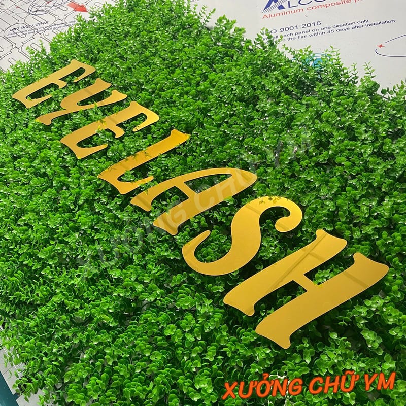 Chữ Alu Vàng Gương Cao 20cm Dày 3mm Font Flamenco Dán Tường Biển Quảng Cáo