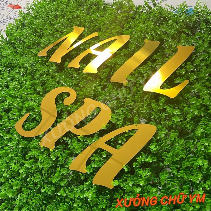 Chữ Alu Vàng Gương Cao 20cm Dày 3mm Font Flamenco Dán Tường Biển Quảng Cáo