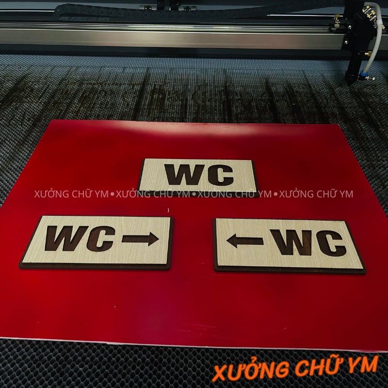 Bảng WC Gỗ Laser 2 Sang Trọng, Biển Chỉ Nhà Vệ Sinh, Biển Chỉ Dẫn WC Gắn Tường