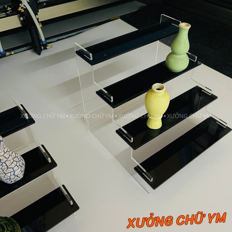 Kệ Mica Bậc Thang Lắp Ghép Dài 20cm – Kệ Trưng Bày Mỹ Phẩm, Mô Hình Nhiều Tầng