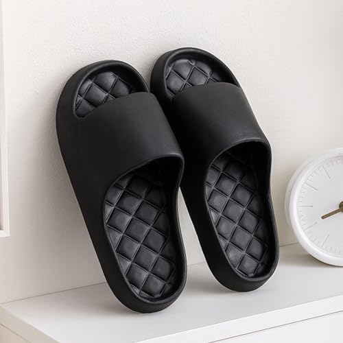 Vue 2 de Chaussons Antiderapants Pour Hommes