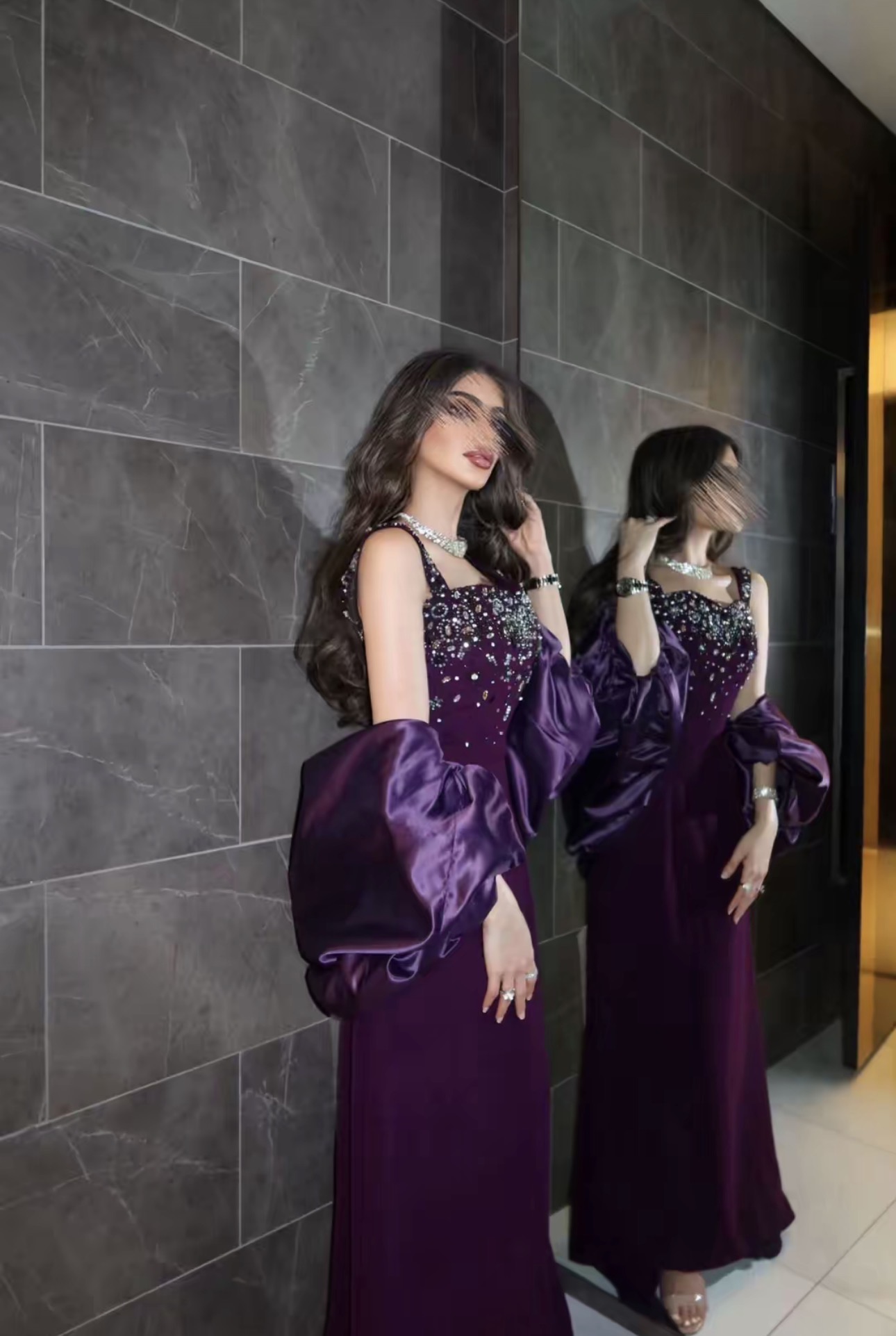 فستان من براند leo Designer 