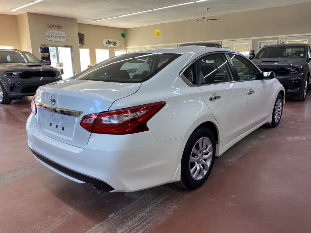2016 Nissan Altima northeastNOW 2016 Nissan Altima northeastNOW