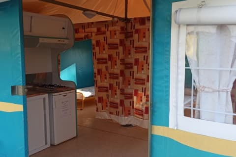 geburtstagssprche fr camper Frhstcksbrett "Camping macht glcklich"  Geschenk fr Camper  DwieDeko