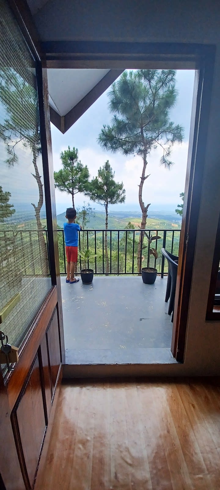 Scenic Valley View Homestay near Shillong - Mawbri photo 5